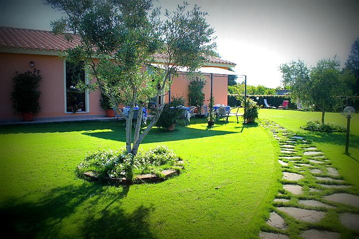 Il Melograno Di Nora Bed & Breakfast Pula Exterior photo